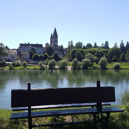 Tournus Belle Maison Vue Sur Saone ภายนอก รูปภาพ