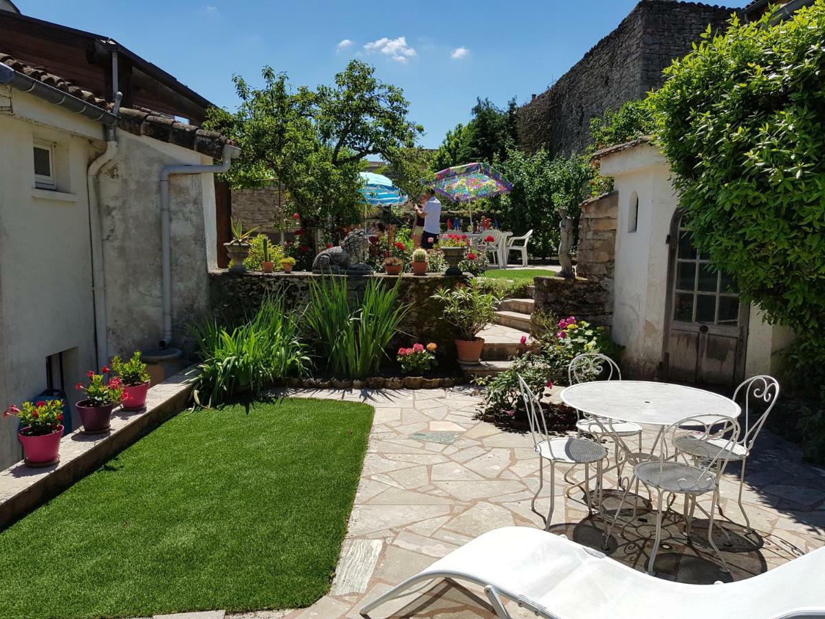 Tournus Belle Maison Vue Sur Saone ภายนอก รูปภาพ